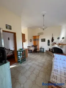 Olive Horizon Villa - Image 1