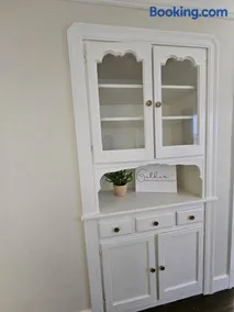 1930's Beauty 1 Bedroom Home in Vallejo CA - Image 3