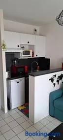 Studio à moins de 50m de l'école de voile... - Image 1