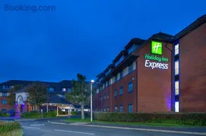 Holiday Inn Express Birmingham Airport NEC by IHG - Image 2