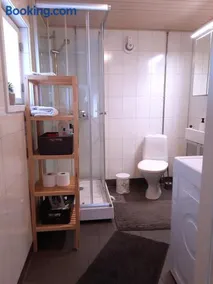 Guesthouse Tähkä - Scandinavian style wooden house 15 mins to Vuosaari harbour - Image 3