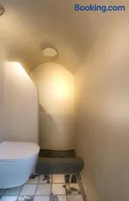 Tritiani Traditional Home - Image 2