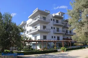 Vila Hadhri Borsh - Image 1