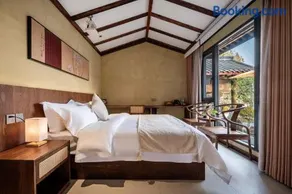 Chengdu Xiaoya Courtyard Hot Spring Retreat -- Close to Panda Base & Sanxingdui Museum- Private Hot Spring & Sichuan Cuisine - Chinese Tea Ceremony, Free Breakfast, Afternoon Tea & Goodnight Snacks - Image 3