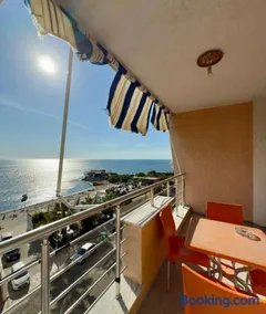 Sea View Apartment - Image 2