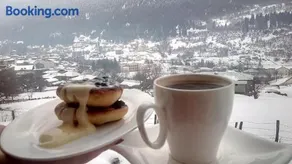 Roza Mountain View Guesthouse - Image 1