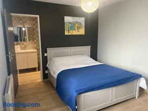 La maison du bonheur proche plage composee de 2 appartement et d'une belle terrasse - Image 3