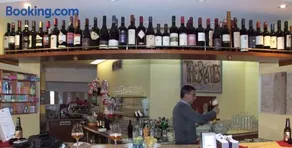 Managheri Wine Bar - Image 2