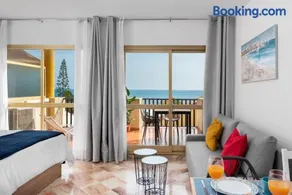 Romana Playa Marbella Vistas al Mar - Image 1