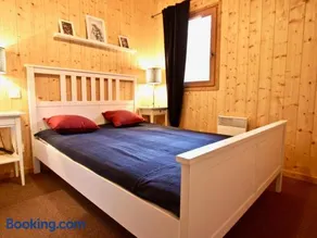 Chalet spacieux à Chamrousse pour 8 personnes sur 3 niveaux - FR-1-549-107 - Image 2