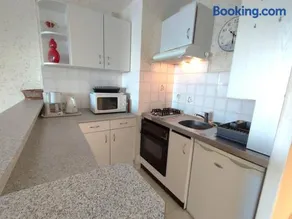 Superbe appartement avec vue mer et parking à Trégastel - FR-1-368-29 - Image 3
