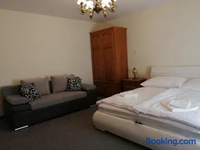 Flóra Apartmanok - Image 4