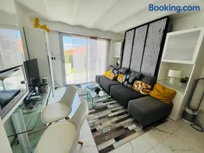 Studio vue mer dans villa moderne - Image 3