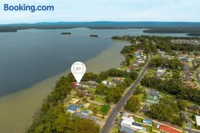 Jado on the Lake- House - Image 3