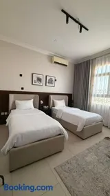 Lovely 19 Aparment heart of Dhahran - Image 2