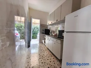 Iris Home - Image 2