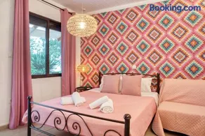 Ostria Hotel - Image 3