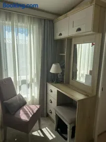 18 Bay View - Image 3
