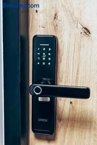 Bedthoven lofts you! Self Check-in & Parking - Image 5