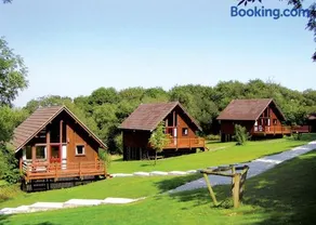 Eastcott Lodges - Image 2