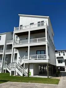 Breeze On Inn - Image 1