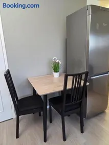 Cozy pedestrian apartment - Image 3