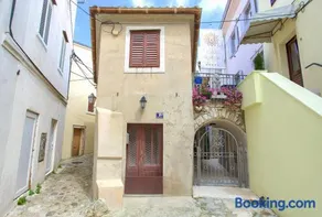 Casa Aurelia - Mali Tone - Image 2