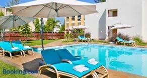 The Vic Hotel - Image 1
