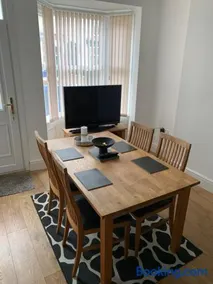 Apple blossom cottage contractor and holiday accommodation - Image 5