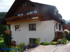 Ferienwohnung-Nr-1 - Image 1