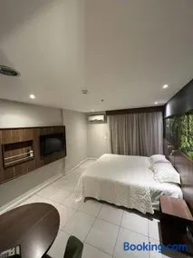 Flat Studio - Conforto do 13º andar - Image 3
