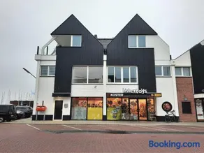Bij de Haven op Urk - Image 1