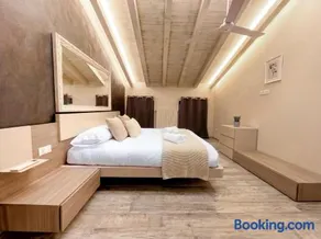 Iseo Lake Luxury Duplex - Centro & Design - Image 2