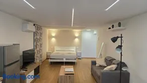 Tiny House - Image 3