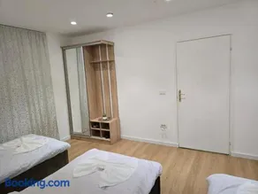 Neva's Hotel, apartment - Image 3