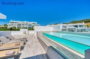 2288 new modern penthouse with privat pool - Image 1