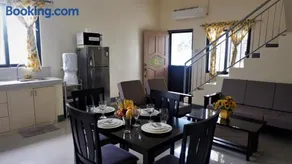 Tulip Apartment - Image 2