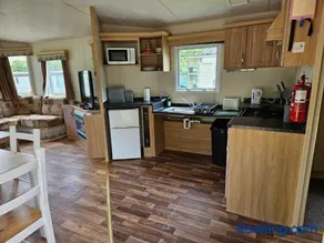 Honey Cottage Caravan Park - Image 3