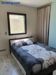 Magnifique villa avec piscine, spa et sauna - Image 4