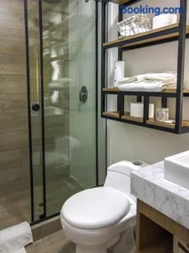 Modern Apartment 805 with Ocean View - Image 3