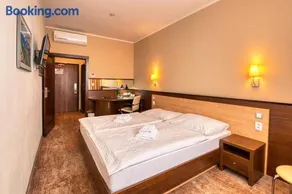 Congress Hotel Centrum - Image 3
