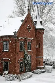 Un Air de Château - Image 1