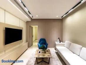Modern Studio Apartment in The Pearl- FGR 4 - Image 5
