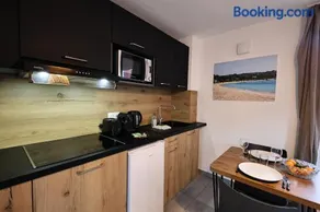 U Bellu - T2 avec terrasse - Piscine chauffée - Image 4
