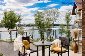 Willa Port Apartament Premium z widokiem na jezioro - Image 3