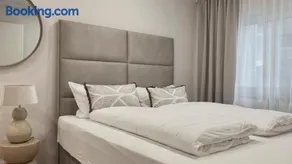 Ideale City-Wohnung mit 2 Schlafzimmern & Parking - Image 1