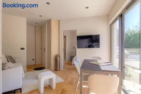 Joli T2 bien équipé et lumineux, Écully - Image 3