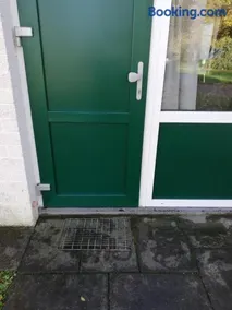 Rustige, gelijkvloerse vakantiewoning met 2 slaapkamers in Simpelveld, Zuid-Limburg - Image 2