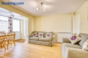 Ilex Lodge - Image 2