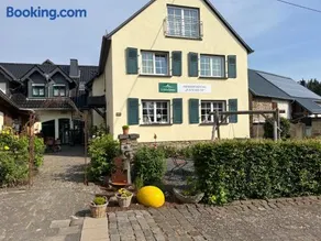 Ferienwohnung Zur Scheune - Image 1